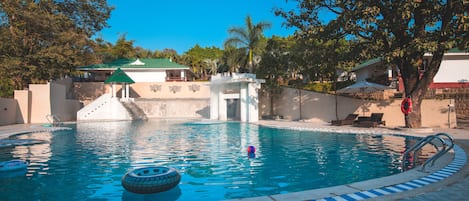 Piscina all'aperto