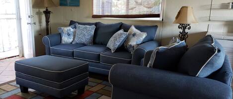 Cottage | Area keluarga | Televisi LED 45-inci dengan saluran TV satelit, TV, dan Netflix