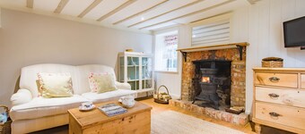 Oast Barn Cottage by Bloom Stays -  2 guests  in 1 bedroom
