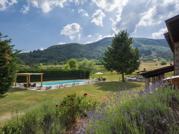 Property grounds - La Fenice - 08 pax by Interhome (Castelnuovo di Garfagnana)