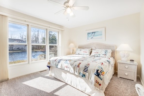 3 habitaciones, tabla de planchar con plancha, internet y ropa de cama 