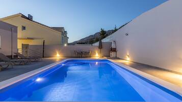 House | Pool | Outdoor pool