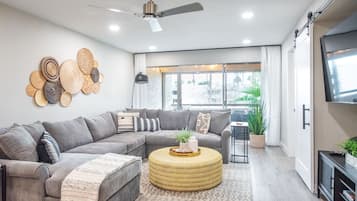 Smart TV, table tennis, books