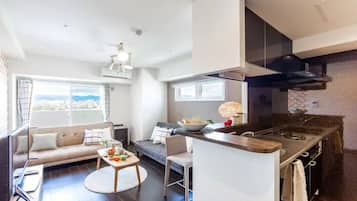 Apartamento, para não fumantes | Área de estar | TV de tela plana