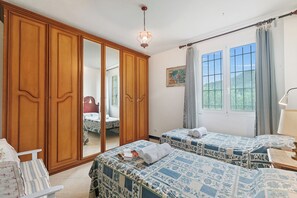 Family House, Multiple Bedrooms, Mountainside (Ca D'artista For Nature Lovers) | 2 bedrooms, iron/ironing board, free WiFi, bed sheets - Ca D'artista For Nature Lovers (Stellanello)