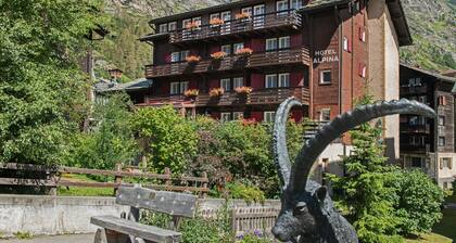 Hotel Alpina