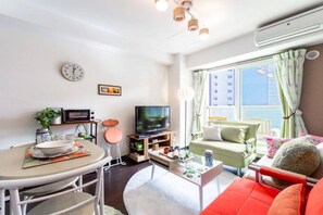 Living area - Tender (Sapporo)