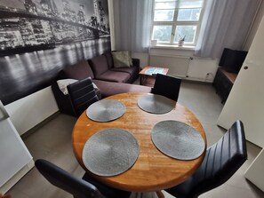 Apartment | Dining - Stunning 2-bed Apartment in Kotka. Sauna Facility (Kotka)