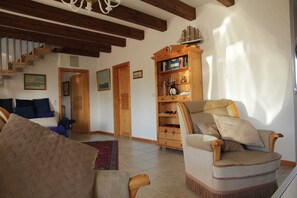 TV - HAuszeit Kapitänshaus Friedrichsschleuse - Temporary home (Wittmund)