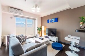 Living area - Edifice (Sapporo)