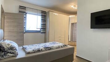1 habitación, wifi y ropa de cama