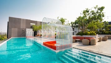 Outdoor pool, sun loungers