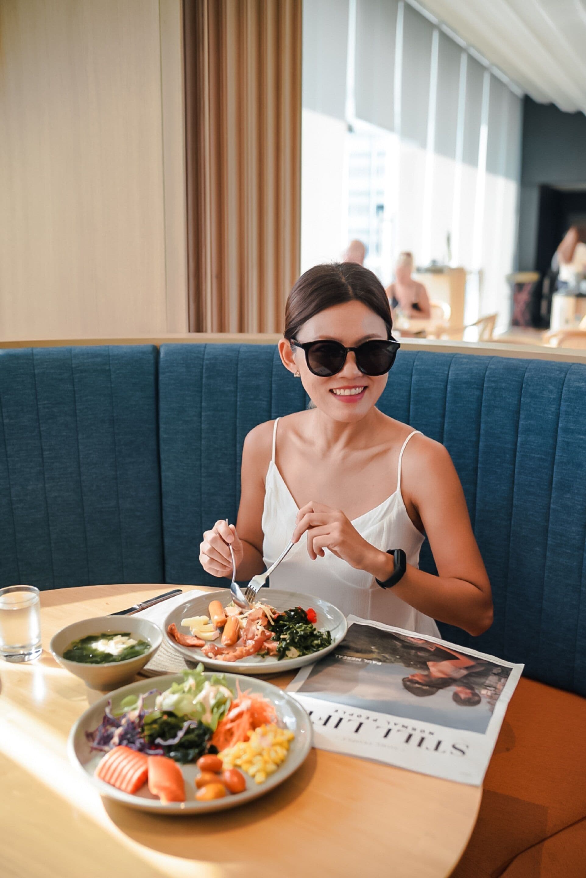 朝食 (ビュッフェ)、毎日提供 (1 名様 650 THB)