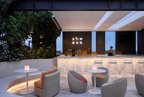 Bar (en la propiedad)