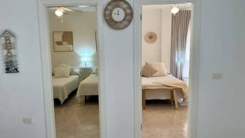 3 bedrooms, iron/ironing board, free WiFi, bed sheets