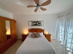 3 Schlafzimmer, Bügeleisen/Bügelbrett, kostenloses WLAN, Bettwäsche