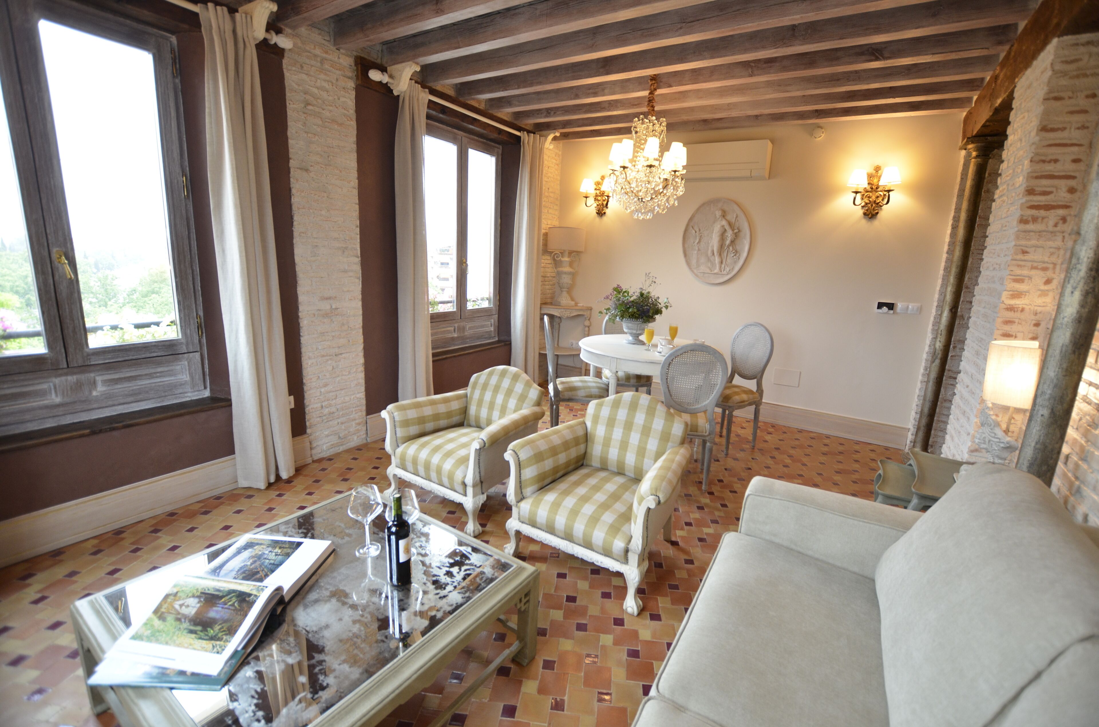 Superior Apartment, 1 Bedroom, City View | Living area