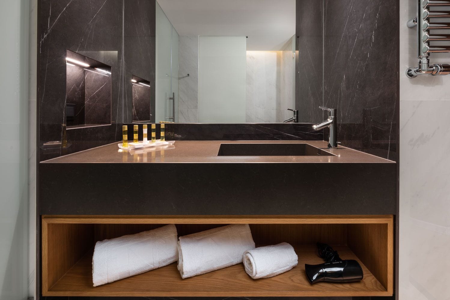 shower, rainfall showerhead, eco-friendly toiletries, hair dryer