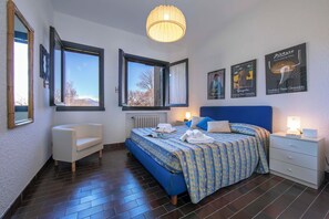 3 Schlafzimmer, Bügeleisen/Bügelbrett, kostenloses WLAN, Bettwäsche