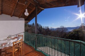 Family Villa, Multiple Bedrooms, 2 Bathrooms, Mountainside (Villa La Verbanina Private Garden) | Outdoor dining - Villa La Verbanina Private Garden (Ghiffa)