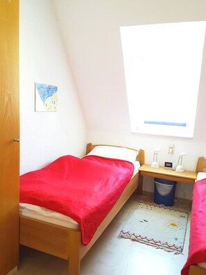 2 Schlafzimmer, Reisekinderbett, kostenloses WLAN