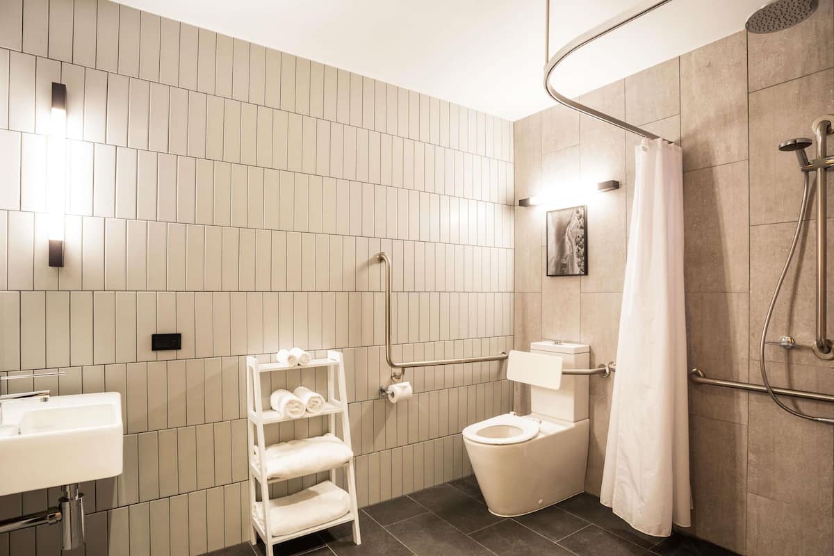 Sängtillbehör av högsta kvalitet och minibar