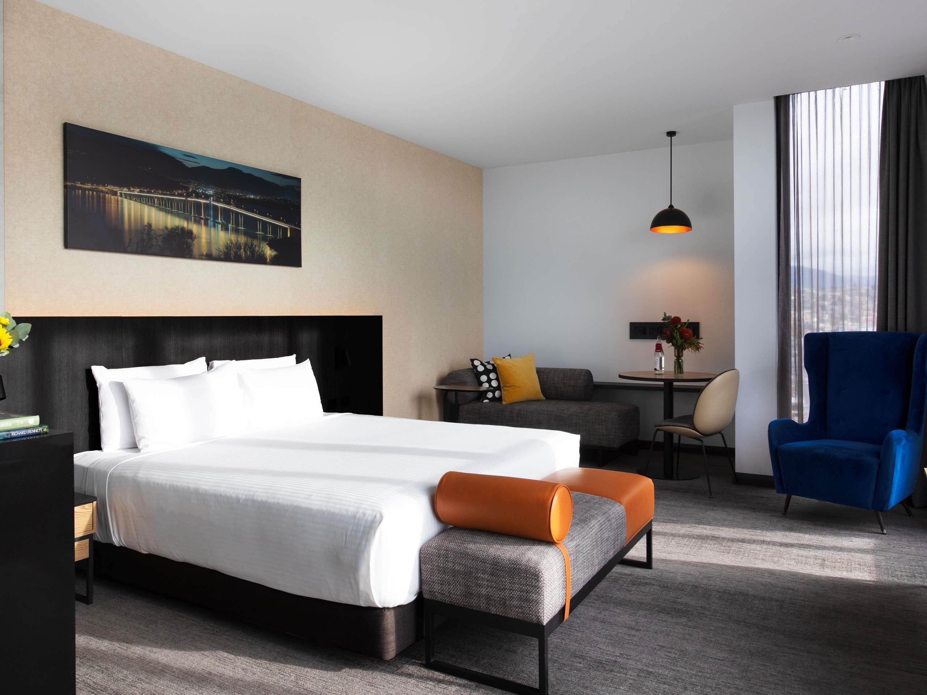 Suite, Harbour View | Premium bedding, minibar, in-room safe, individually decorated