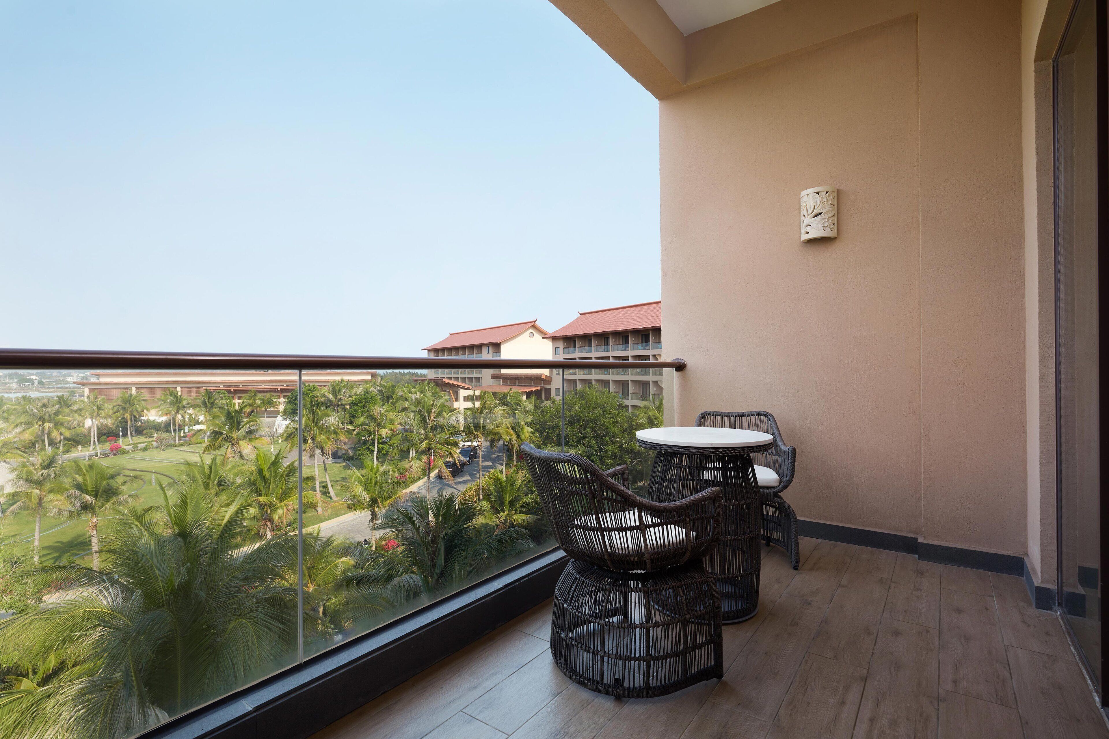 客房, 2 張標準雙人床, 露台, 花園景 (Balcony) | 迷你吧、房內夾萬、書桌、隔音