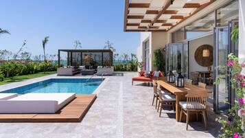 Minibar, coffres-forts dans les chambres, lits bébé (gratuits)