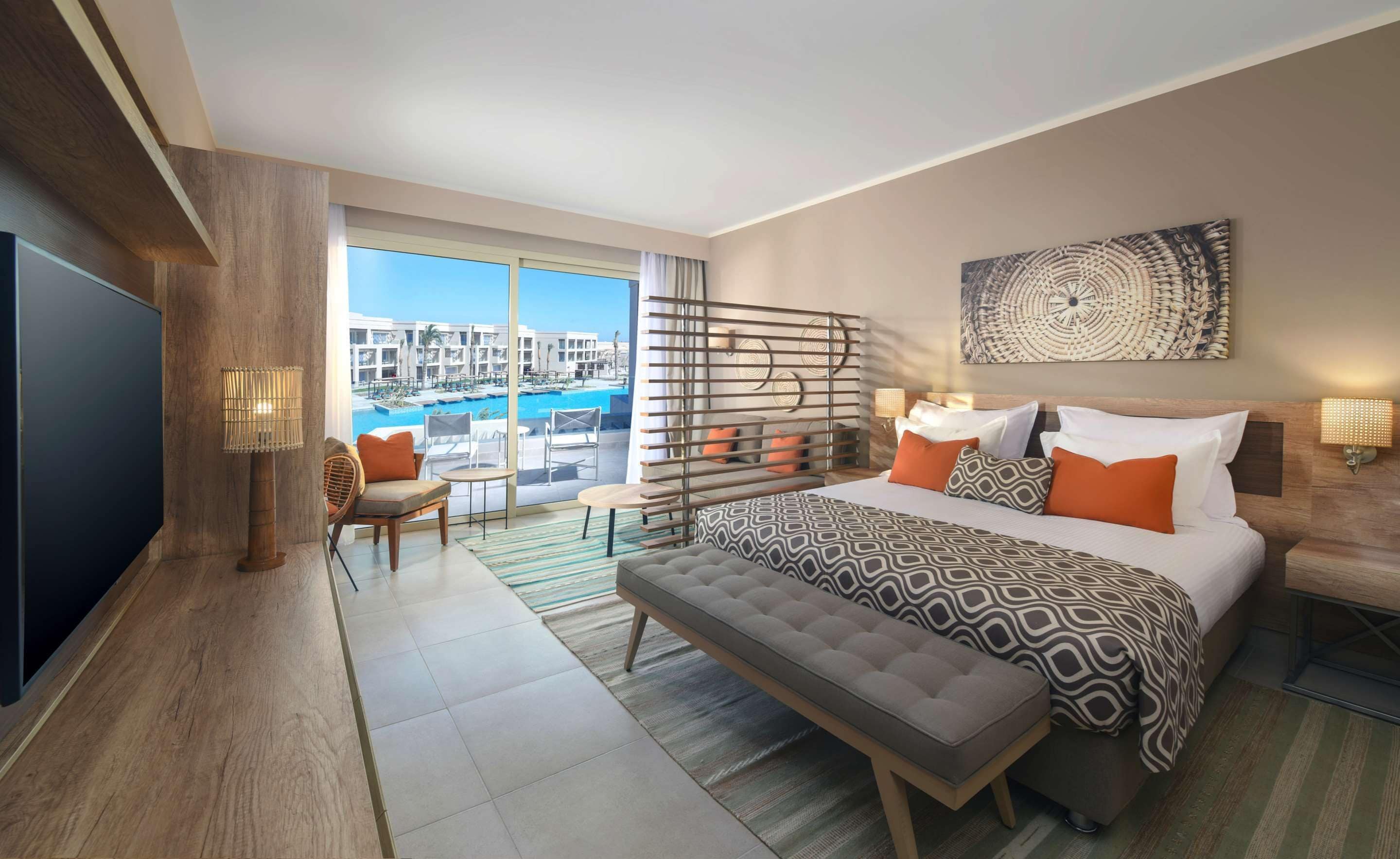 迷你吧、房內夾萬、免費嬰兒床、免費 Wi-Fi