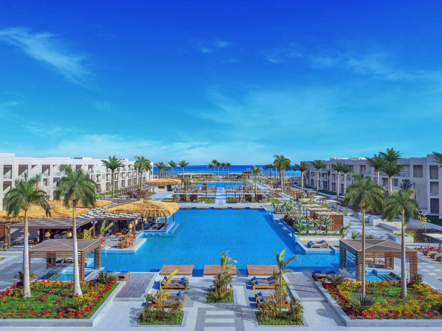 2 piscinas al aire libre