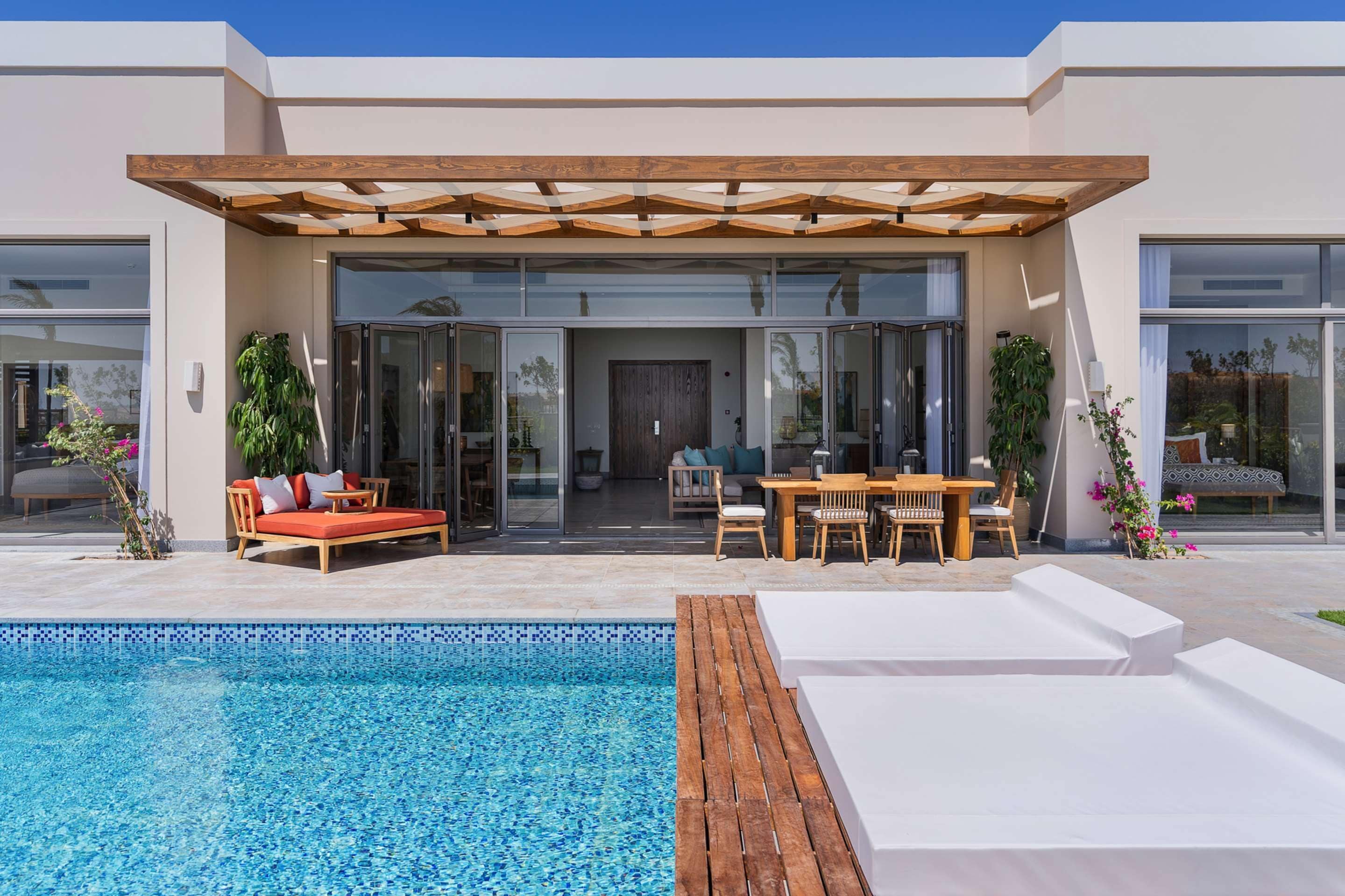 Minibar, coffres-forts dans les chambres, lits bébé (gratuits)