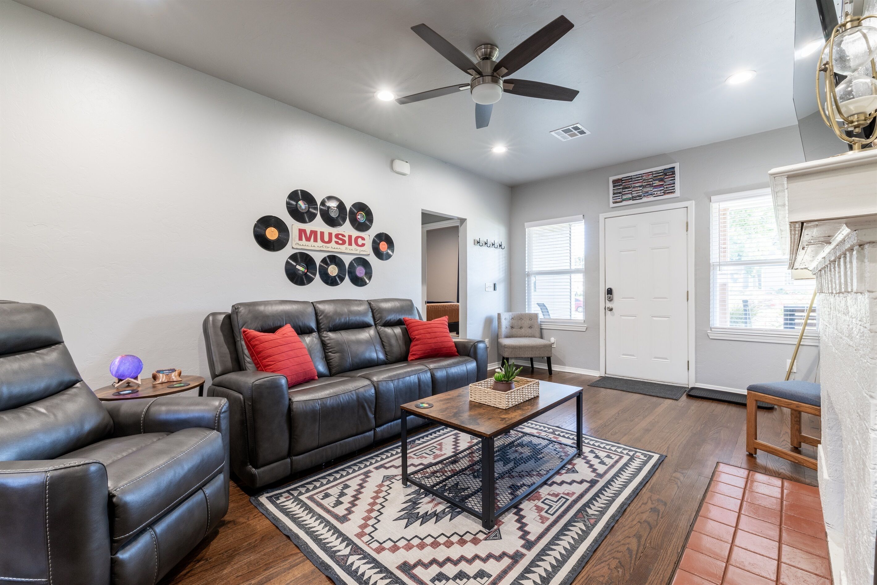 Smart TV, fireplace, books