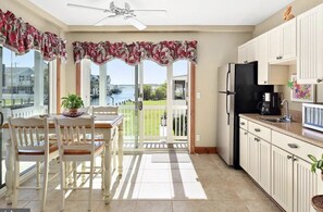 Fridge, microwave, oven, stovetop - On canal 50ft dock, Bay view, 1 mile to the beach (Selbyville)
