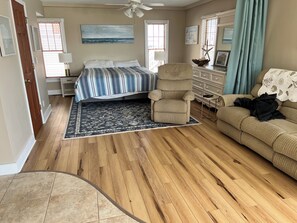 6 Schlafzimmer, Bügeleisen/Bügelbrett, kostenloses WLAN