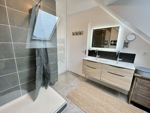 Dusche