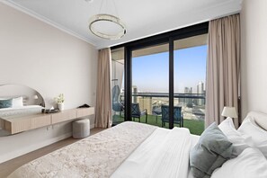 3 makuuhuonetta, silitysrauta/-lauta, Wi-Fi, vuodevaatteet