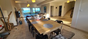 Dining - Villa de la Dune 5* Indoor pool Exceptional sea view Beachfront Surf GR34 (Sibiril)