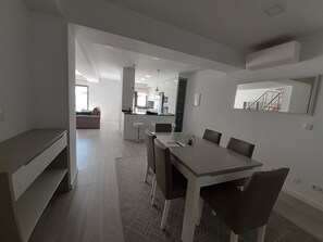 Apartamento Premier | Comedor