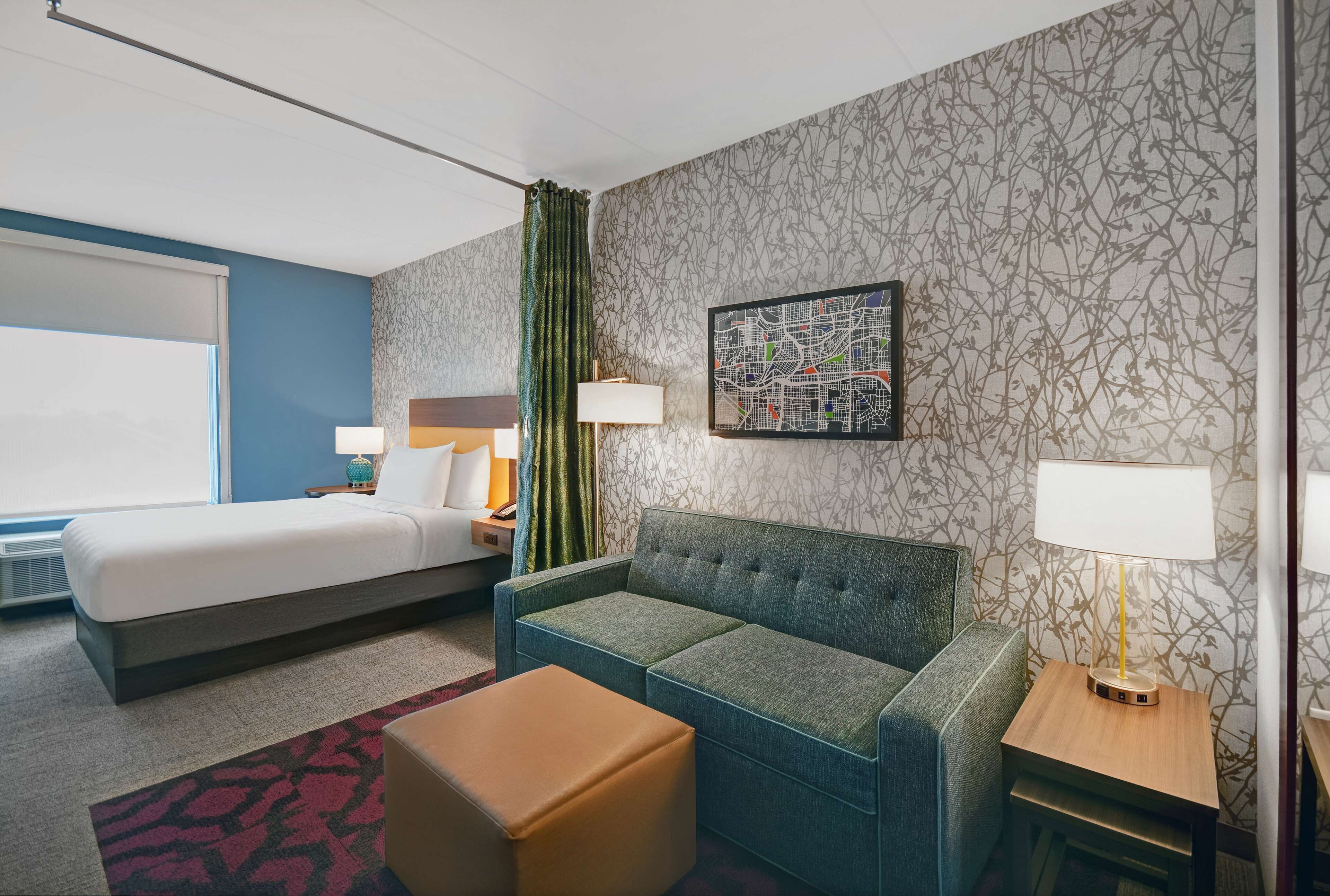 Photo - Home2 Suites by Hilton Atlanta Airport North