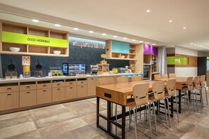 Desayuno continental todos los días (con cargo)