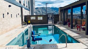 Udendørs pool, liggestole