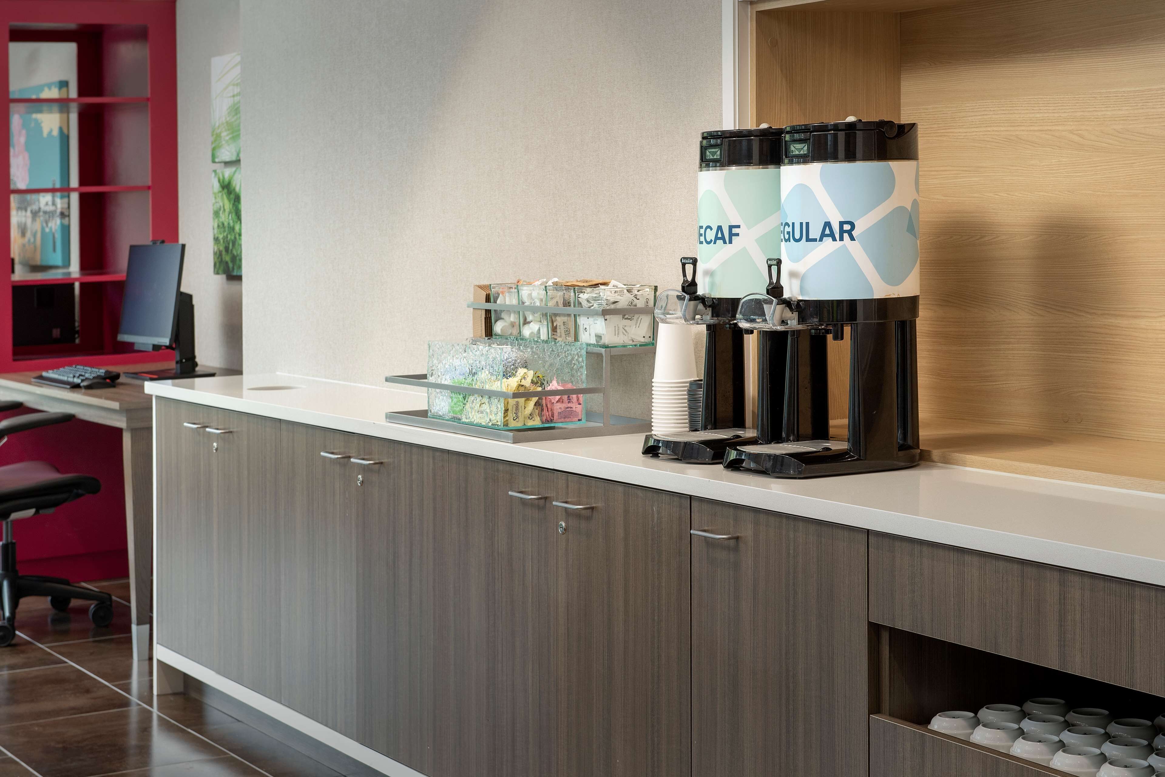 breakfast and dinner served