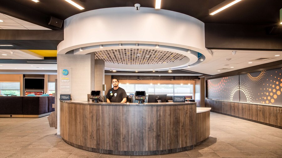 Tru By Hilton Bradenton I-75, FL