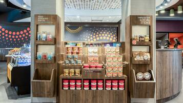 Snack bar