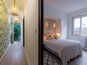 2 chambres, fer et planche Ă repasser, Wi-Fi, draps fournis