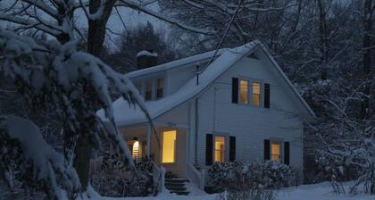 Modern Cottage near Delaware River