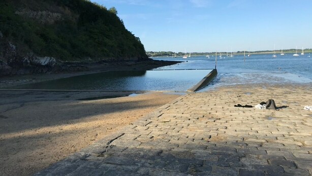 Nær stranden