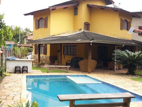Piscina externa