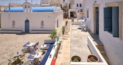 Kambos House